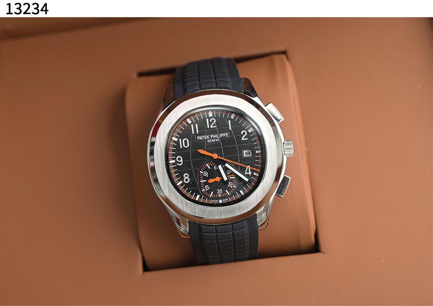#파텍필립 [Patek Philippe] 아쿠아넛 크로노그라피 신상입고💢 #시계 #13234