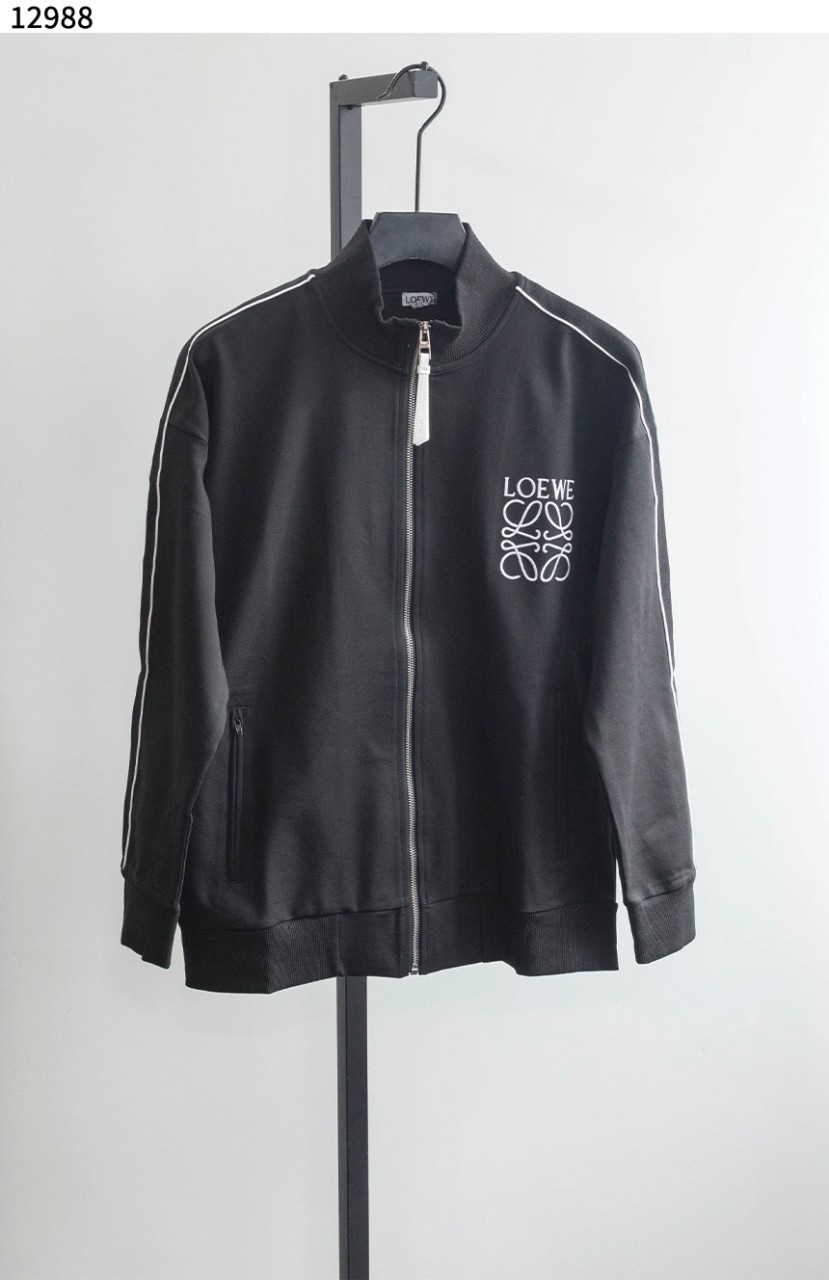 #로웨 [LOEWE] Tracksuit jacketin technical jersey 신상입고💢 #상의 #자켓 #12988