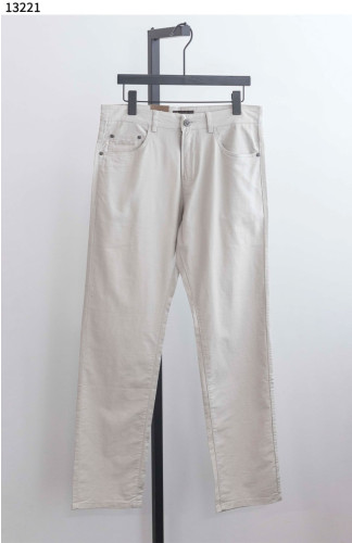 #로로피아나 [LOLO PIANA] 코튼 패치 로고 치노 팬츠 신상입고💢 #하의 #팬츠 #13221