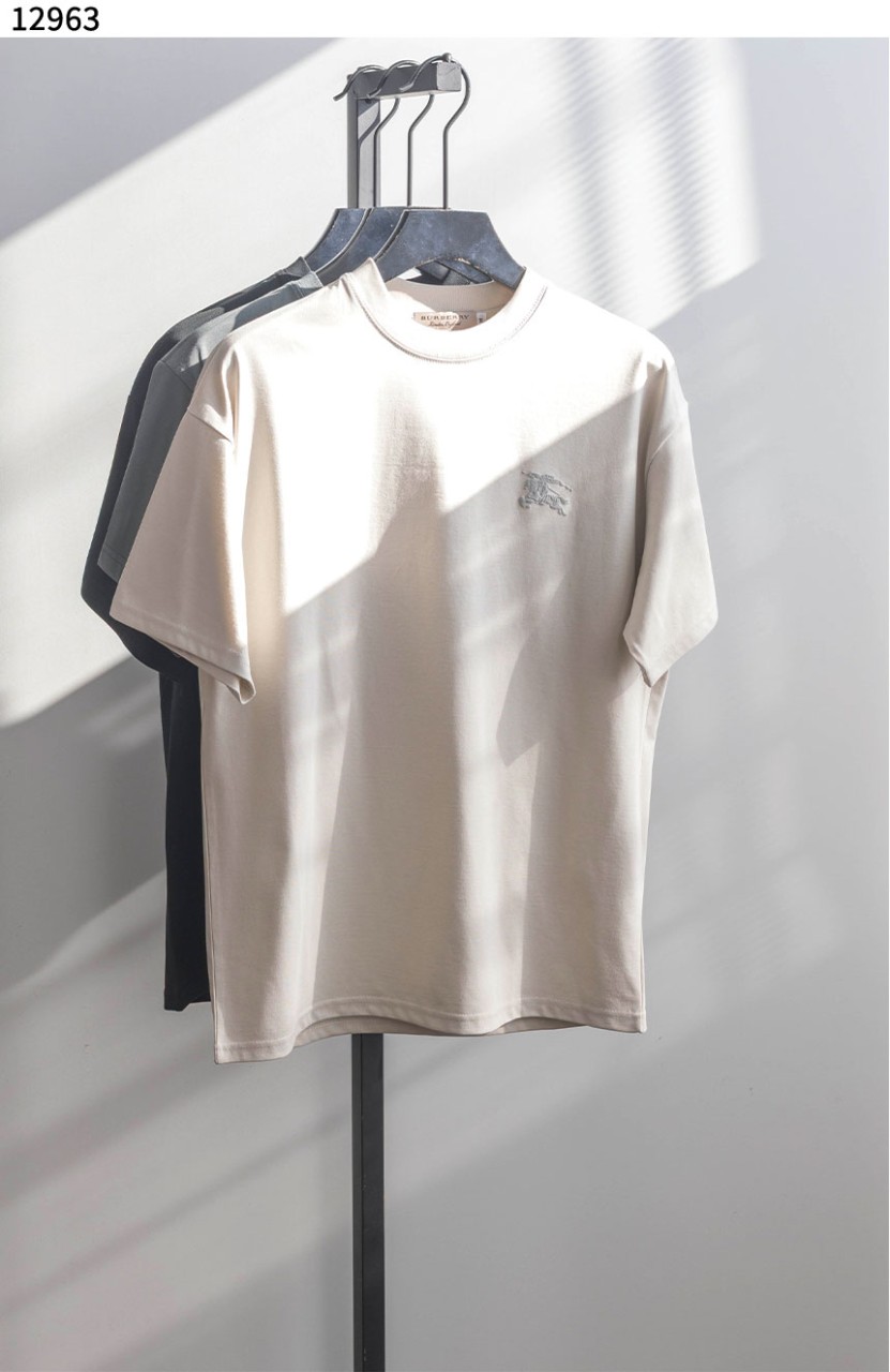 #버버리 [BURBERRY] 프로섬 기사 프린트 반팔티셔츠 신상입고💢 #상의 #티셔츠 #12963