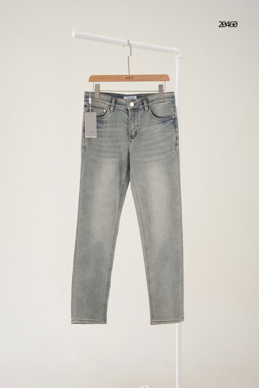 🔆 [LOEWE] 로에베 레드 탭 멀티컬러 아나그램 자수 포켓 워싱 데님 팬츠 🔆