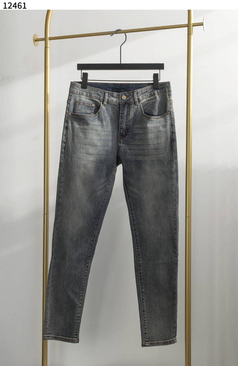 #펜디 [FENDI] 몬스터 로고 연청 데님 신상입고💢 #하의 #팬츠 #12461