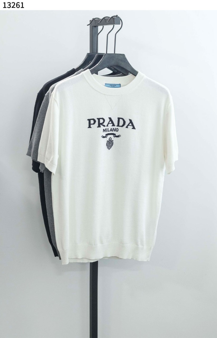 #프라다 [PRADA] 남자 울 캐시미어 반팔 스웨터 신상입고💢 #상의 #니트 #13261