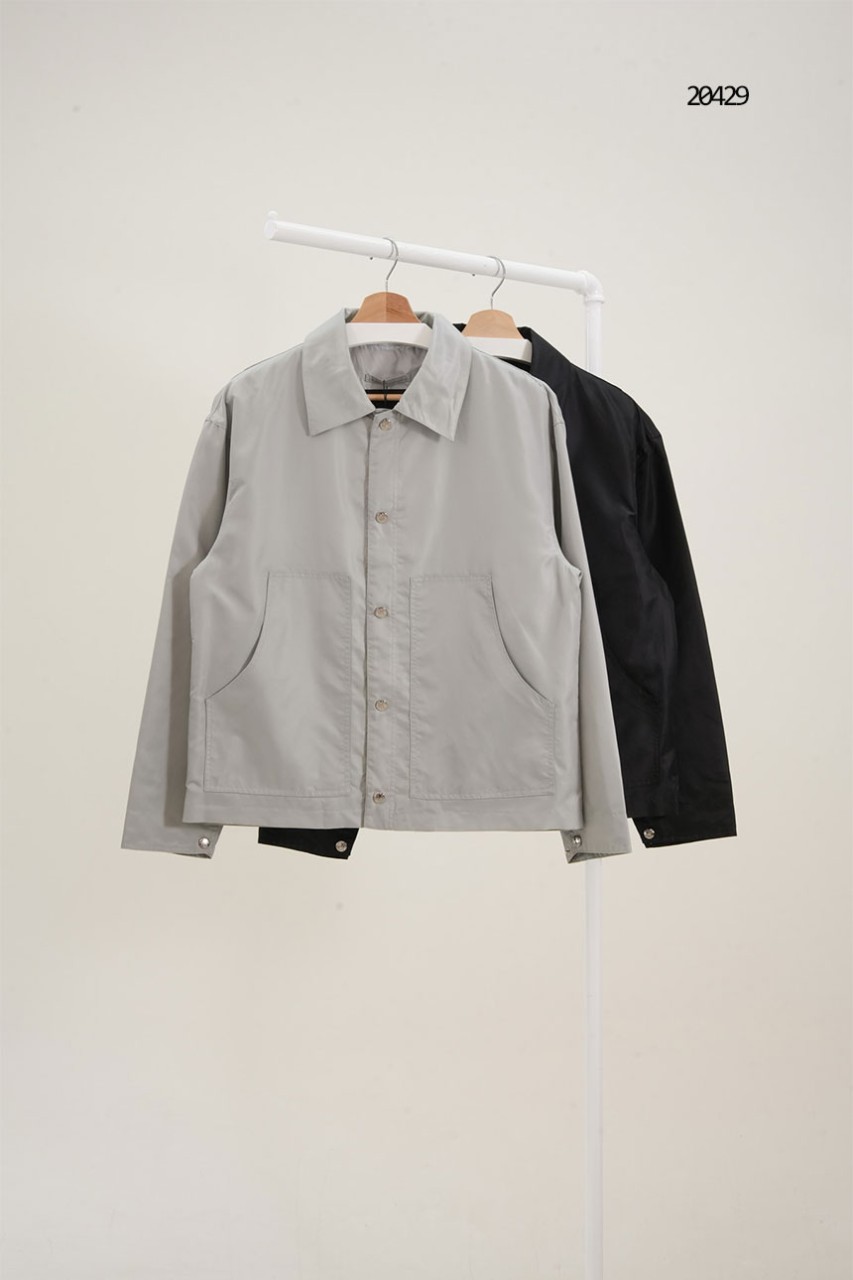 🔆 [PRADA] 프라다 백 트라이앵글 로고 카라 버튼 자켓 🔆