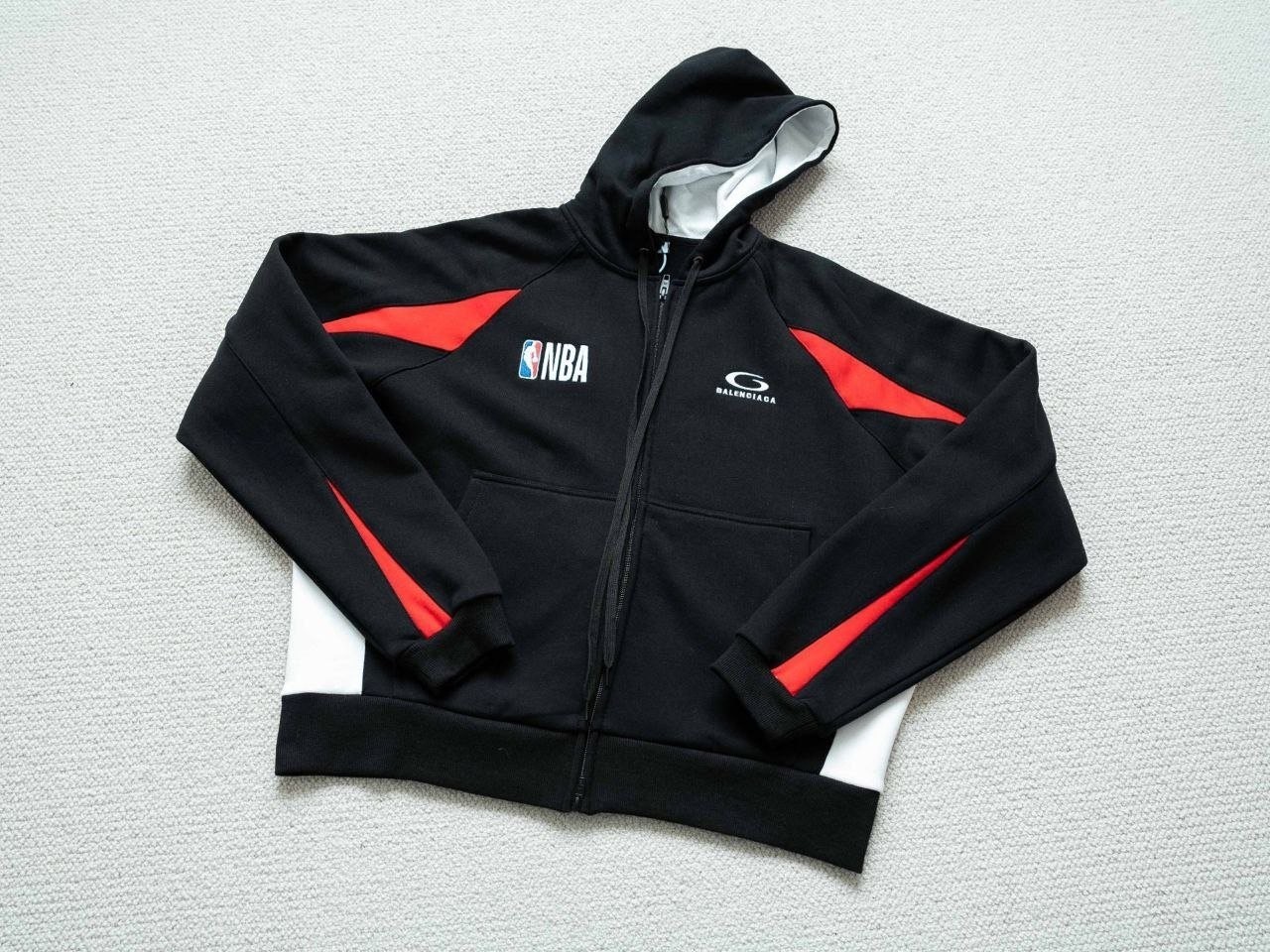 💕 발**** x NBA 콜라보 후드 집업 - 수입